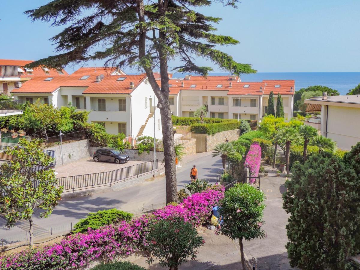 H11 Terrazzo Al Mare - Riva Ligure - Spiagge Apartment Екстериор снимка